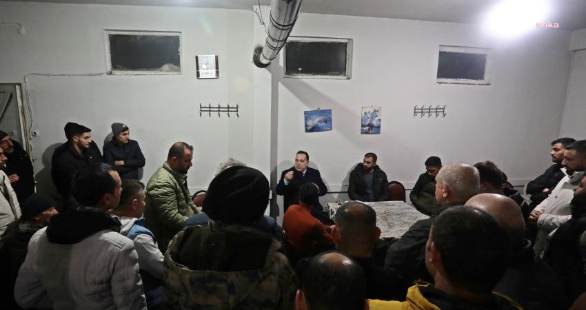 Akhisar Belediye Başkanı Besim Dutlulu, mahalle ziyaretleri kapsamında Akselendi Mahallesi