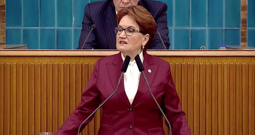 İYİ Parti Genel Başkanı Meral Akşener, eski &Ouml;SYM Başkanı Ali