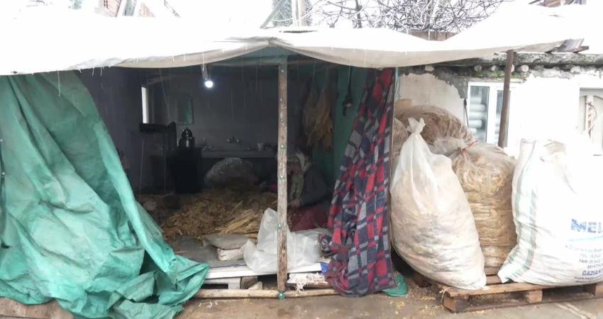 6 Şubat depremlerinin 1. yılında ANKA Haber Ajansı, Adıyaman’da... Depremzede