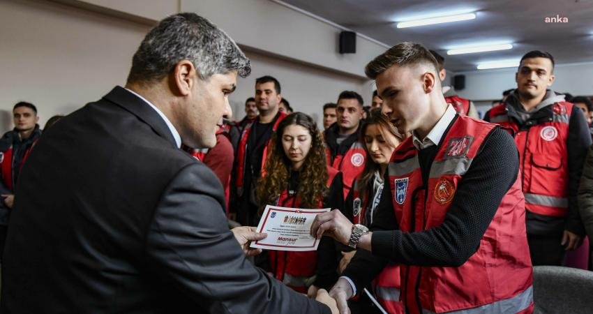 Ankara Büyükşehir Belediyesi'nin (ABB), 100 itfaiye eri ve 120 zabıta
