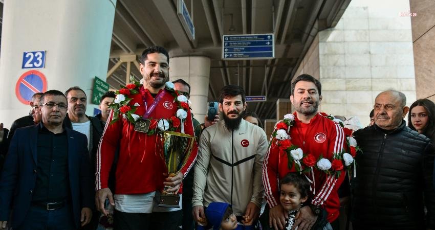 Romanya&rsquo;nın başkenti B&uuml;kreş&rsquo;te d&uuml;zenlenen 2024 Avrupa G&uuml;reş Şampiyonası&rsquo;nda ASKİ Sporlu