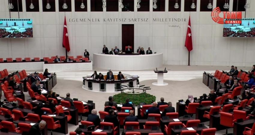 CHP Kayseri Milletvekili Aşkın Gen&ccedil;, &ldquo;Yurttaşlarımızın kredi kartı bor&ccedil;ları 2