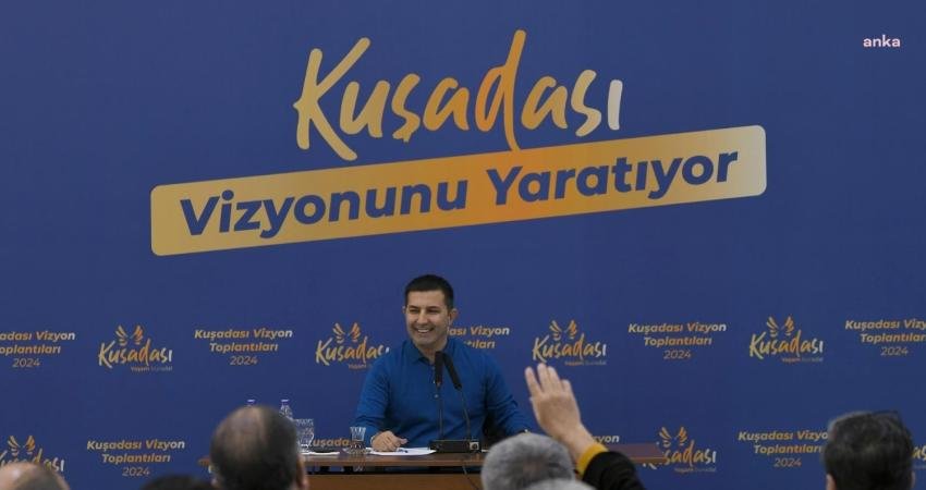 Kuşadası Belediye Başkanı Ömer Günel, kentte faaliyet gösteren iş insanları