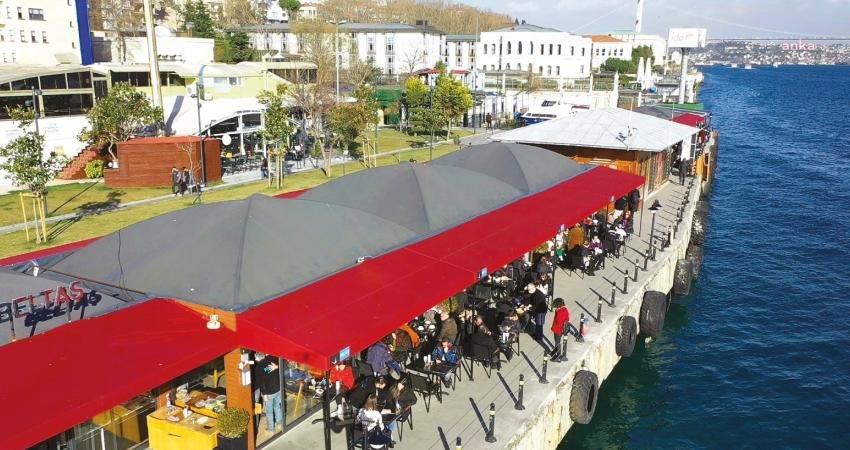 Beşiktaş Belediyesi, hayata geçirdiği Beltaş Kitap Kafe ile ziyaretçilerini Boğaz’ın
