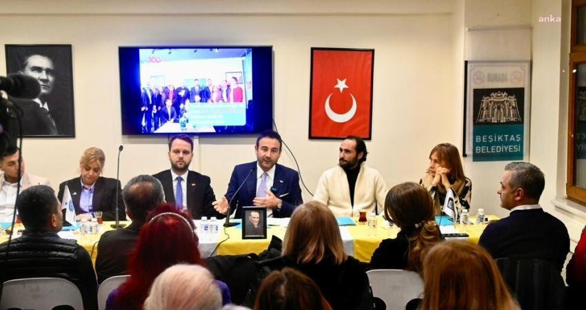 Beşiktaş Belediye Başkanı Rıza Akpolat, il&ccedil;edeki site sakinleri ve y&ouml;neticileriyle