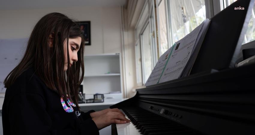 &Ccedil;ankaya Belediyesi Muammer Sun M&uuml;zik At&ouml;lyesi&rsquo;nde eğitimler s&uuml;r&uuml;yor. Her yaştan