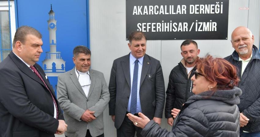 CHP İzmir B&uuml;y&uuml;kşehir Belediye Başkan Adayı Cemil Tugay, se&ccedil;im &ccedil;alışması