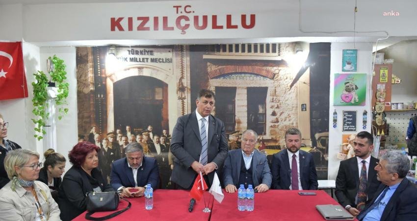 CHP İzmir B&uuml;y&uuml;kşehir Belediye Başkan Adayı Cemil Tugay, İzmir trafiğini