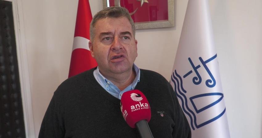 CHP tarafından tekrar aday gösterilmeyen Çeşme Belediye Başkanı Ekrem Oran