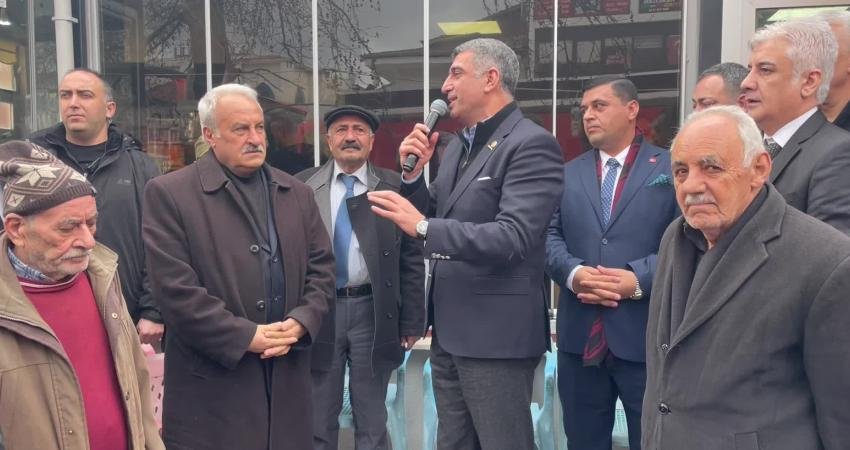 CHP Elazığ Milletvekili yerel seçim çalışmaları kapsamında Elazığ’ın Baskil ilçesinde