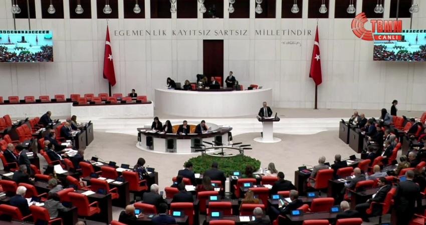 CHP’nin TBMM Genel Kurulu’nda “gazetecilere y&ouml;nelik baskı şiddet, tutuklama ve