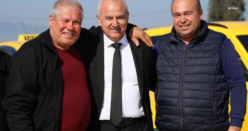 &Ccedil;ine Belediye Başkanı Mehmet Kıvrak, il&ccedil;ede hizmet veren taksicileri kahvaltı