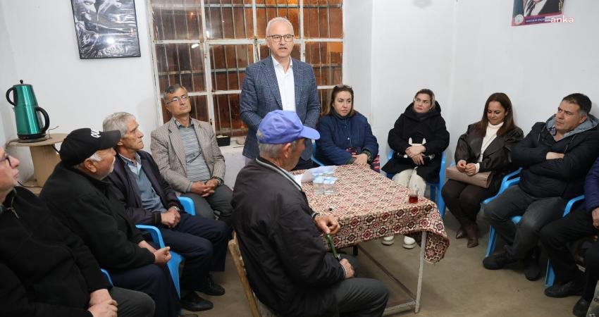&Ccedil;ine Belediye Başkanı Mehmet Kıvrak, vatandaşlarla bir araya gelerek, talep
