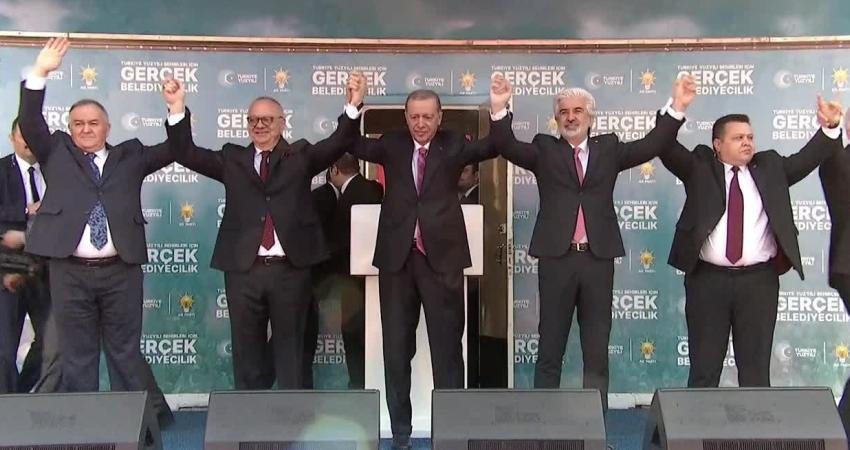 https://abone.ankahaber.net/static//video/d511778c-9433-4ec7-8d33-15cde68f9f07-720.mp4 Cumhurbaşkanı ve AKP Genel Başkanı Recep Tayyip Erdoğan, Manisa’da;