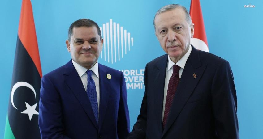 Cumhurbaşkanı Recep Tayyip Erdoğan, Dünya Hükümetler Zirvesi'ne katılmak üzere gittiği