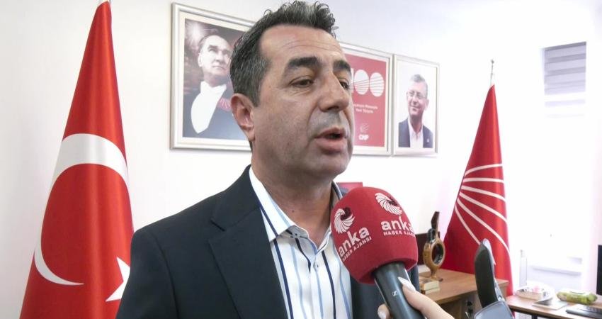 Erhan Adem: “Tarım Bakanı Aşı Merkezi Kurulacağından Bahsetti. Günaydın Sayın Bakan. Önce Hastalıklı Hayvan İthalatına Engel Olacaktınız” HABER: GÜLARA SUBAŞI / KAMERA: ONUR BİNGÖL CHP Genel Başkan