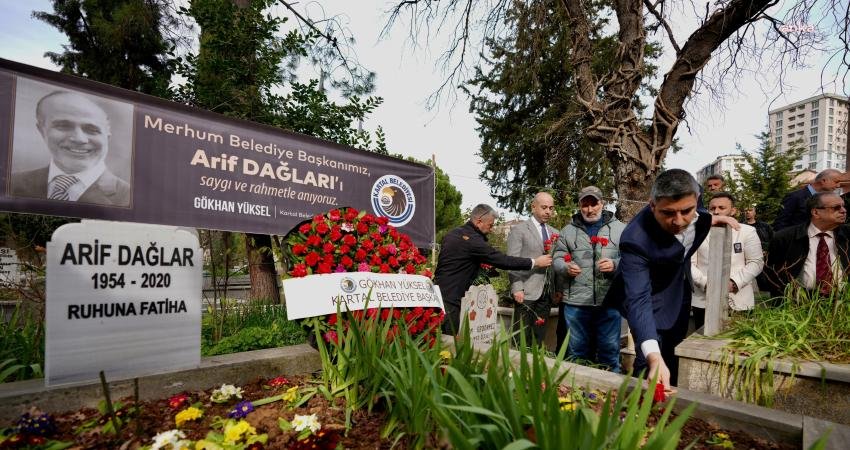 Kartal'da 2004-2009 yıllarında belediye başkanlığı görevinde bulunan ve dört yıl