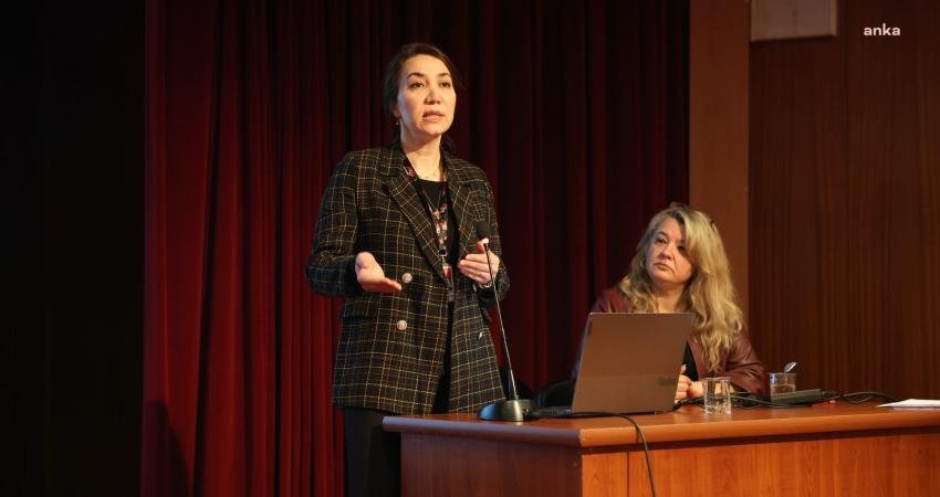 &ldquo;Kadın Sağlığı Eğitim Projesi&rdquo; kapsamında Eskişehir B&uuml;y&uuml;kşehir Belediyesi&rsquo;nde &ccedil;alışan kadın