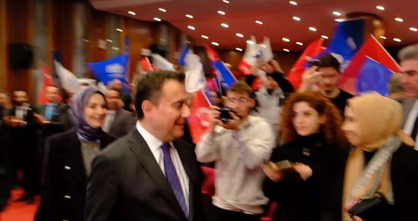 Eskişehir’de konuşan Deva Partisi Genel Başkanı Ali Babacan, “'Galiba vatandaşın
