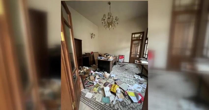 Hatay B&uuml;y&uuml;kşehir Belediyesi, depremde ağır hasar g&ouml;ren Hatay Kent Konseyi