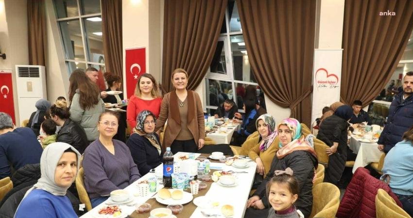 İzmit Belediye Başkanı Fatma Kaplan Hürriyet, Sosyal Destek Hizmetleri Müdürlüğü'nün