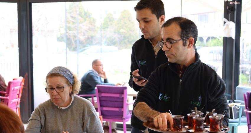 İzmit Belediyesi, zor ekonomik koşullarla mücadele eden vatandaşlara destek olmak