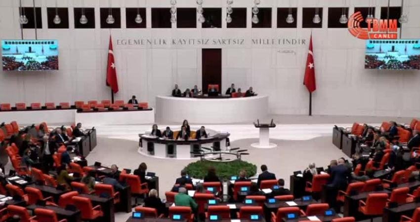 CHP Burdur Milletvekili İzzet Akbulut, kamuda s&uuml;rekli iş&ccedil;i stat&uuml;s&uuml;ndeki 700