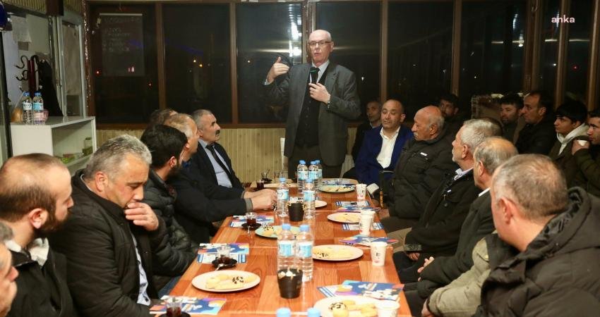 Odunpazarı Belediye Başkanı Kazım Kurt, 75. Yıl Mahallesi sakinleri ile