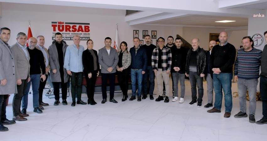 Kuşadası Belediye Başkanı Ömer Günel, Türkiye Seyahat Acentaları Birliği (TÜRSAB)