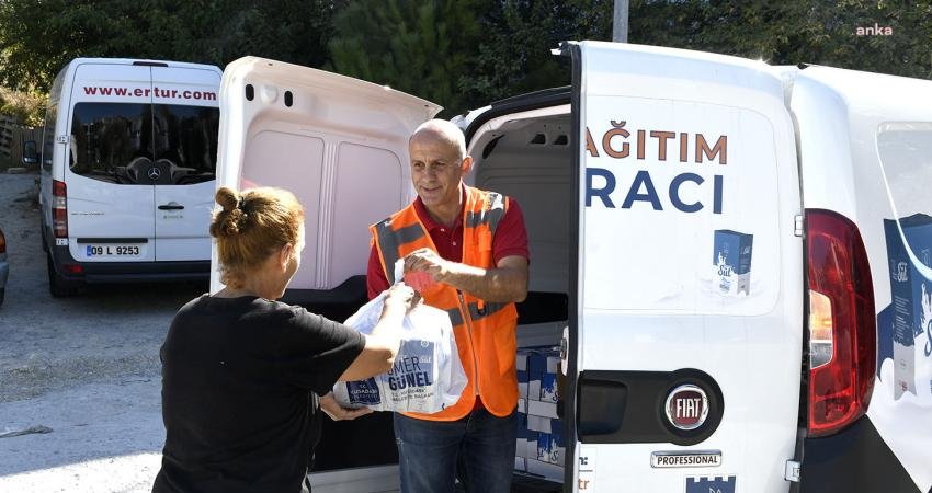 Kuşadası Belediyesi, Sosyal Belediyecilik Çalışmalarını Sürdürüyor Kuşadası Belediyesi, Türkiye’de yaşanan ekonomik kriz nedeniyle alım gücü giderek