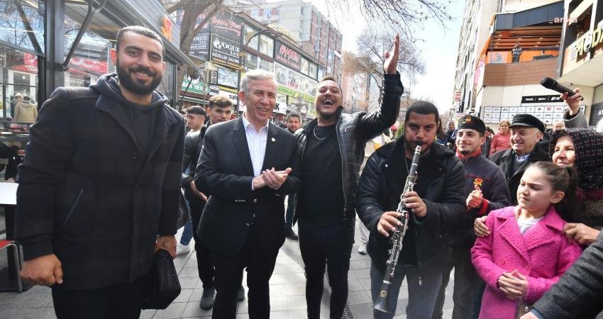 Ankara Büyükşehir Belediye (ABB) Başkanı Mansur Yavaş, Kızılay İzmir Caddesi