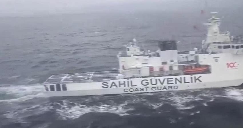 İçişleri Bakanı Ali Yerlikaya, Marmara Denizi’nde seyir halindeyken batan kargo