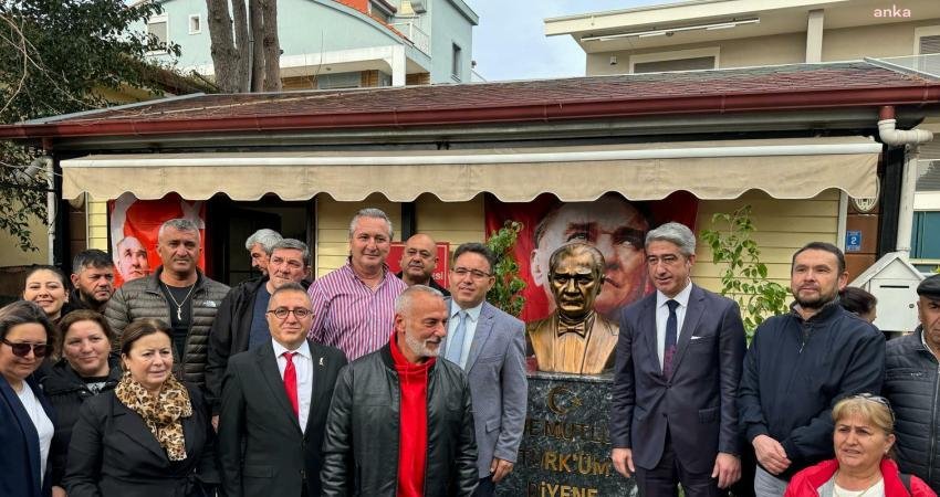 Marmaris Belediyesi&rsquo;nin katkılarıyla &Ccedil;ıldır Mahalle Muhtarlığı&rsquo;nın bah&ccedil;esinde yaptırılan Atat&uuml;rk B&uuml;st&uuml;&rsquo;n&uuml;n