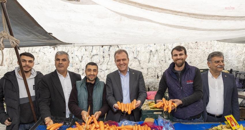 Mersin Büyükşehir Belediye Başkanı Vahap Seçer, Akdeniz ilçesine bağlı Çilek