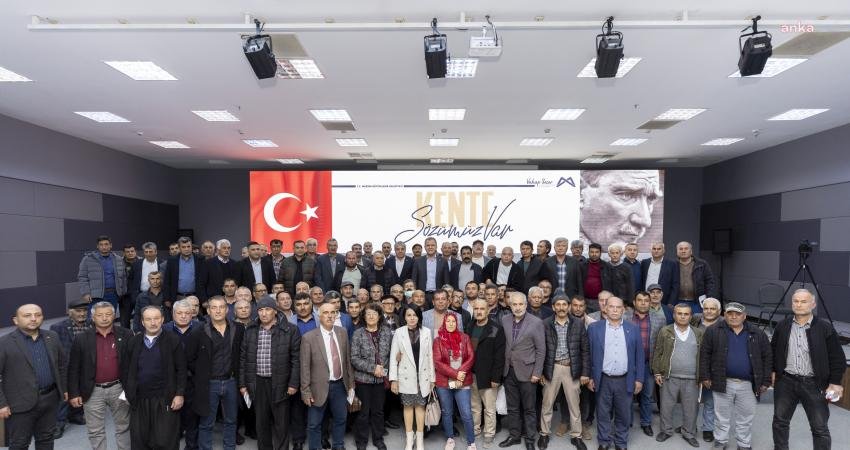 Mersin Büyükşehir Belediye Başkanı Vahap Seçer, ‘Kente Sözümüz Var’ sloganıyla