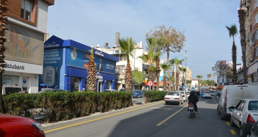 Mersin Büyükşehir, Tarsus’ta Devam Eden ‘Kentsel Tasarım ve Yenileme Projesi’nin 4. Etabını Tamamladı Mersin Büyükşehir Belediyesi Fen İşleri Daire Başkanlığı tarafından Tarsus’ta yürütülen ‘Kentsel