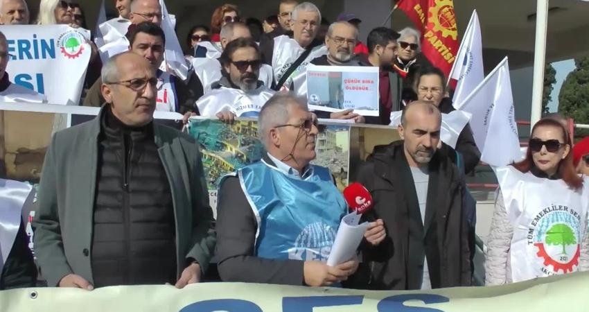 SES Üyeleri, Yıkım Kararına Rağmen Akçakoca Devlet Hastanesi’nin Faaliyetine Devam Etmesini Protesto Etti Sağlık ve Sosyal Hizmet Emekçileri Sendikası (SES) üyeleri, 23 Kasım