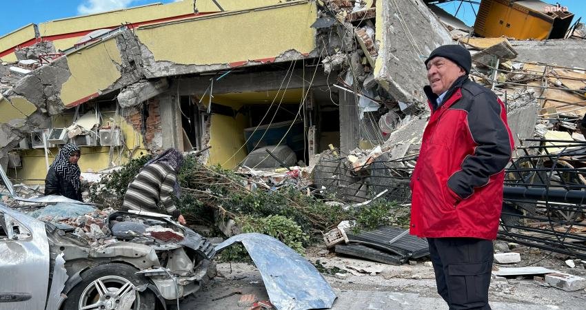 Seyhan Belediye Başkanı Akif Kemal Akay, 50 binden fazla yurttaşın