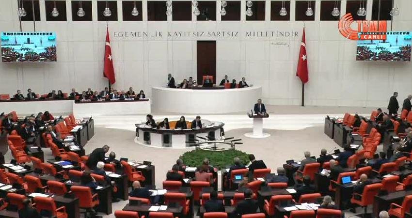 CHP Diyarbakır Milletvekili Sezgin Tanrıkulu, TBMM Genel Kurulu&rsquo;nda g&ouml;r&uuml;ş&uuml;lmekte olan