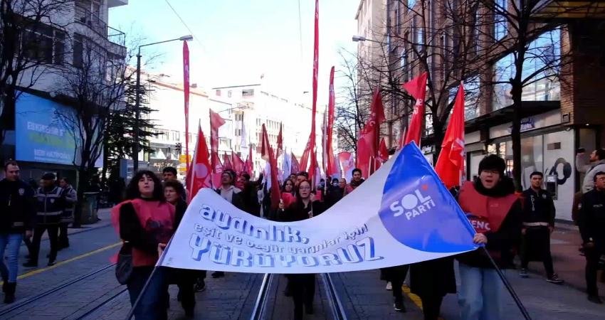 SOL Parti, Eskişehir’de Genel Başkan Önder İşleyen’in katılımıyla dün “Aydınlık,