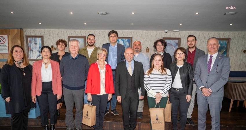 İzmir B&uuml;y&uuml;kşehir Belediye Başkanı Tun&ccedil; Soyer, Engelsizmir Y&ouml;netim Kurulu &uuml;yeleri
