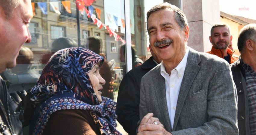 Tepebaşı Belediye Başkanı Ahmet Ata&ccedil;, Beylikova il&ccedil;esinde esnaf ve vatandaşlarla