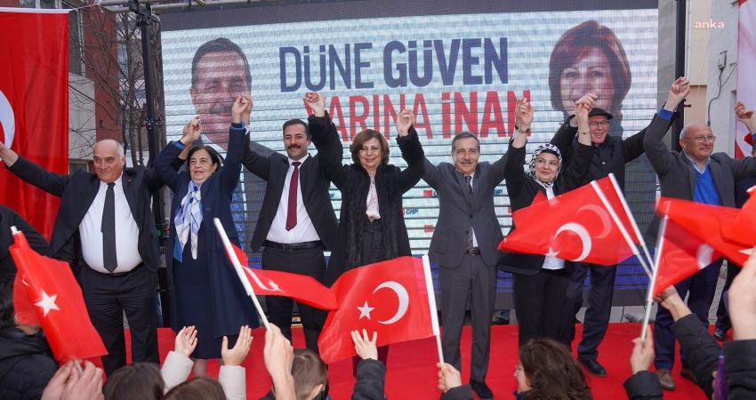 Tepebaşı Belediye Başkanı Ahmet Ata&ccedil;&rsquo;ın Şirintepe Mahallesi&rsquo;ndeki Se&ccedil;im İletişim Merkezi
