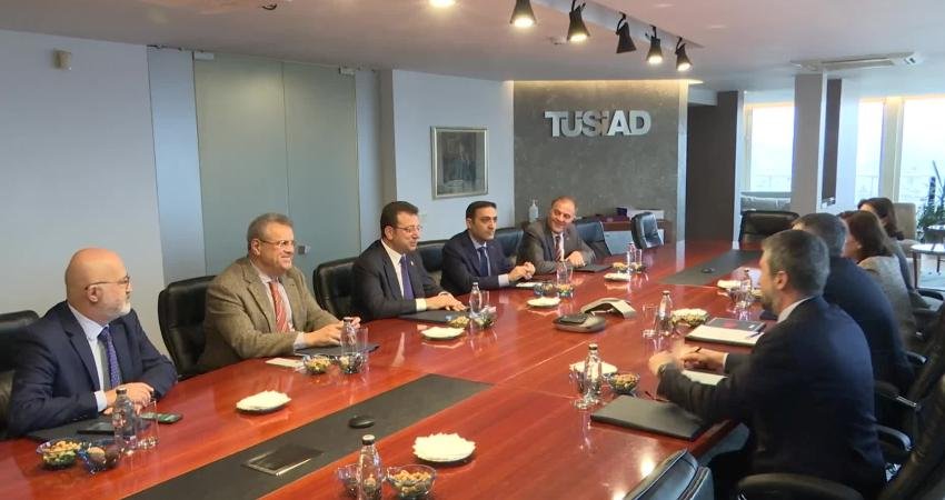 İstanbul Büyükşehir Belediye (İBB) Başkanı Ekrem İmamoğlu, CHP Beyoğlu Belediye