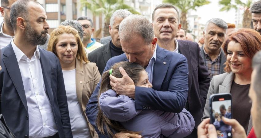 Mersin B&uuml;y&uuml;kşehir Belediye Başkanı Vahap Se&ccedil;er, B&uuml;y&uuml;kşehir tarafından hizmete sunulan