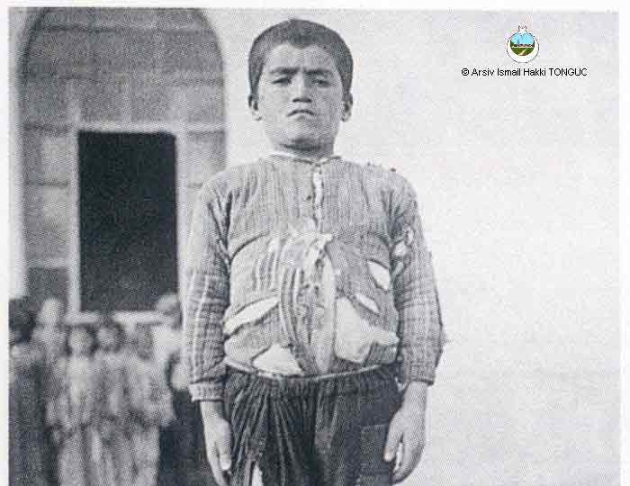 Yerel seçim için verilen kavga iyice kızıştı. Seçime birçok parti