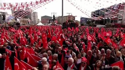 CHP Genel Başkanı Özgür Özel, İstanbul’un Esenyurt ilçesindeki halk buluşmasında;