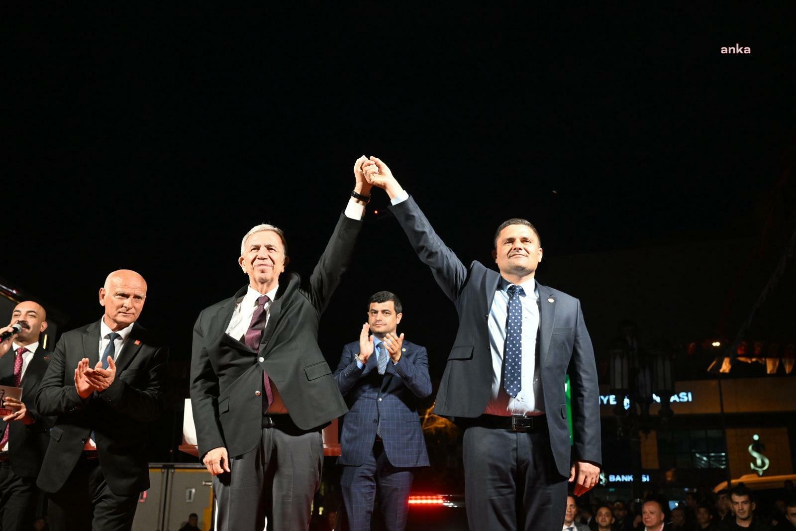 mansur-yavas-sereflikochisarda-rakibi-altinoka-cumhuriyet-kulesi-uzerinden-yuklendi