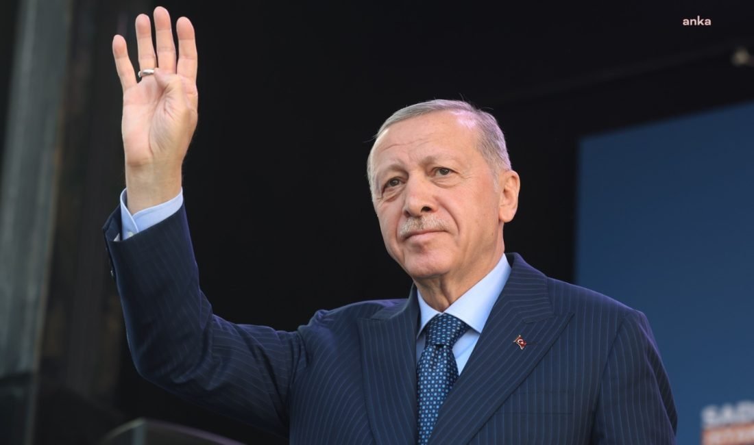 Cumhurbaşkanı ve AKP Genel Başkanı Recep Tayyip Erdoğan, partisinin Sultanbeyli’de