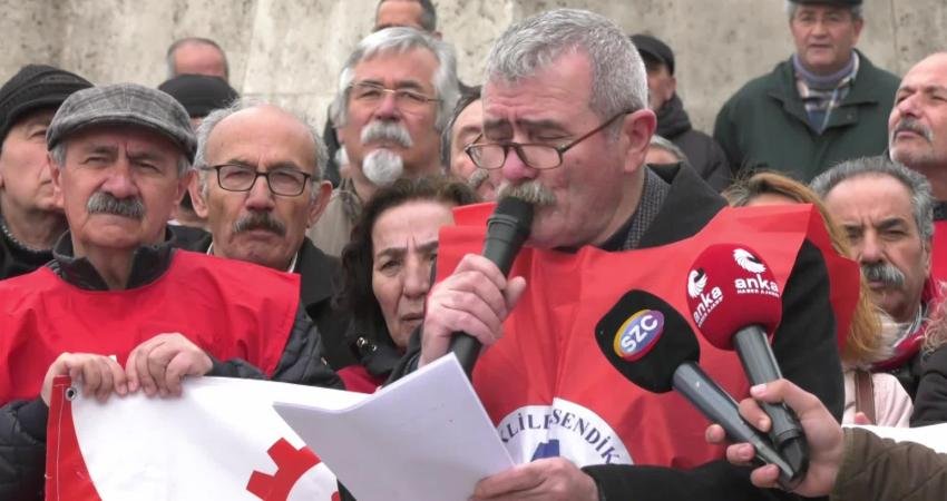 AK Parti’ye Oy Veren Emekli Seçmen: “Cumhurbaşkanım Biz Size Oy Verdiysek Bizi Böyle Süründürmeye, Mahkum Etmek İçin Mi Oy Verdik? Ben Senin İçin Arkadaşlarımla Kötü Oldum” HABER: OGÜN AKKAYA KAMERA: ONUR BİNGÖL Devrimci İşçi Sendikaları Konfederasyonu,